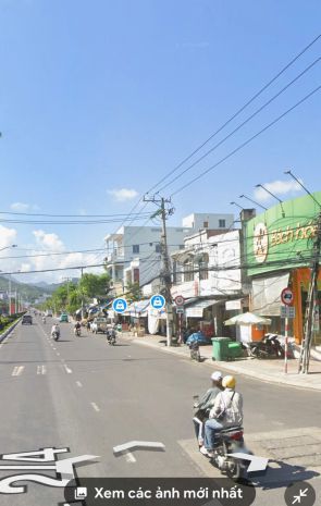 Bán căn góc đường 24 và mai xuân thưởng-nha trang dt: 7123433