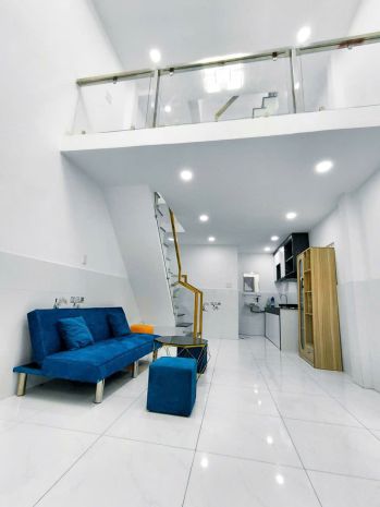 Nhà mới tinh  hẻm ô tô  căn góc 2 mặt thoáng  lạc long 7125841