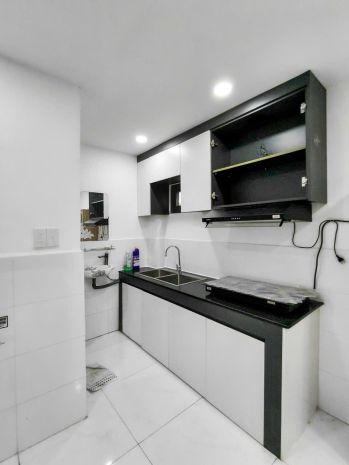 Nhà mới tinh  hẻm ô tô  căn góc 2 mặt thoáng  lạc long 7125842