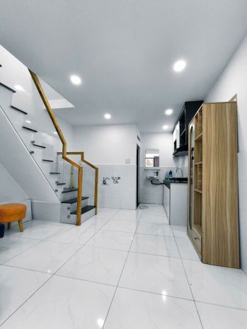 Nhà mới tinh  hẻm ô tô  căn góc 2 mặt thoáng  lạc long 7125843