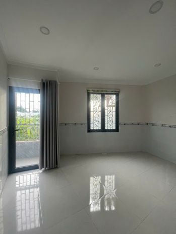 Bán nhà 2 tầng trung tâm tp. nha trang  vị trí gần tttp 7125953