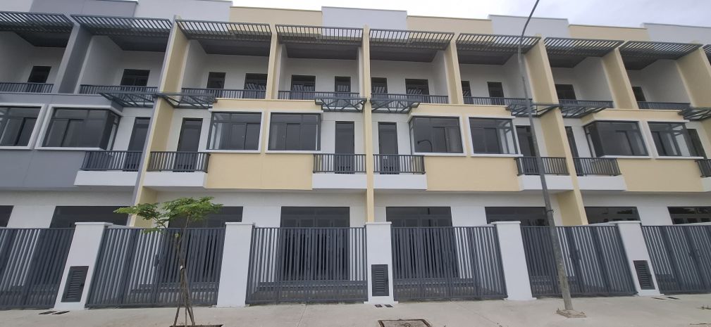 An cư giữa lòng đô thị  sở hữu nhà phố chỉ từ 439 triệu! 7127076