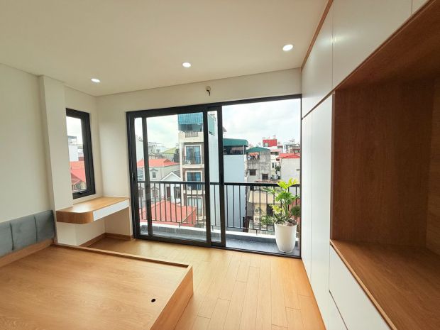 Chỉ 9 tỷ lô góc phố sài đồng 55m2, 6t thang máy, full nội 7128143