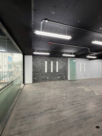 Tòa nhà mặt phố đê la thành, 165m2 11 tầng mt siêu đẹp 7128787