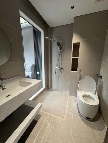 Bán nhà ngọc thụy 37m 6 tầng thang máy mt 5m gara ô tô hơn 7130290