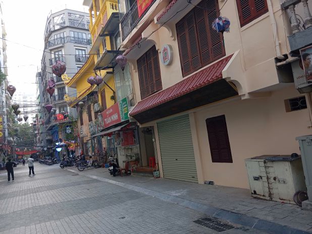 Chính chủ cần cho thuê nhà mặt phố nguyễn khắc hiếu - ba 7130525