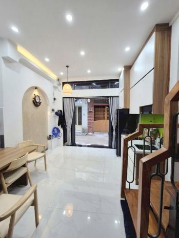 Nhà hẻm 282 nguyễn tri phương - p. vườn lài, giá : 4,8 tỉ 7131080