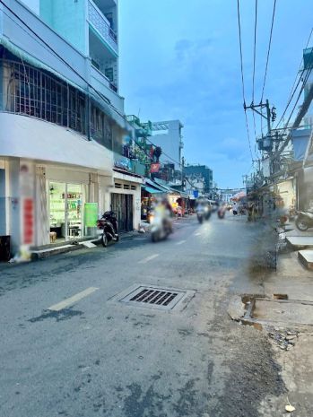 Nhà góc 2 tầng mặt tiền chợ ba đình p.chánh hưng p10q8. 7131563