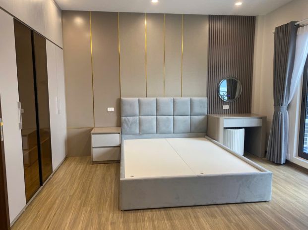 Hiếm- bán nhà đẹp trung tâm việt hưng-full nt ngõ nông- 7132170