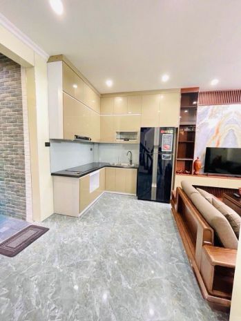 Bán nhà giải phóng, căn biệt phủ sang trọng, sân vườn 7132490