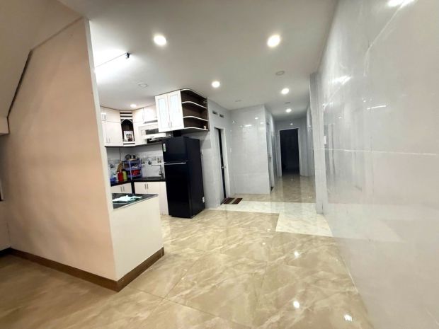 Nhà đẹp 135m2, đường 1a hoàng hữu nam, q9 kết nối nhiều 7132620