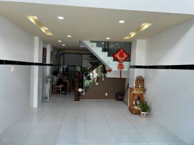 Nhà  5 tầng-dt sàn hơn 208m2,hxh ngay lê văn việt-hoàng hữu 7133097