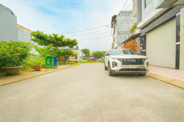 Nhà  5 tầng-dt sàn hơn 208m2,hxh ngay lê văn việt-hoàng hữu 7133099