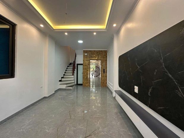 Víp hoàng hoa thám- 45m 6t nhỉnh 12 tỷ- nhà mới- thang 7134640