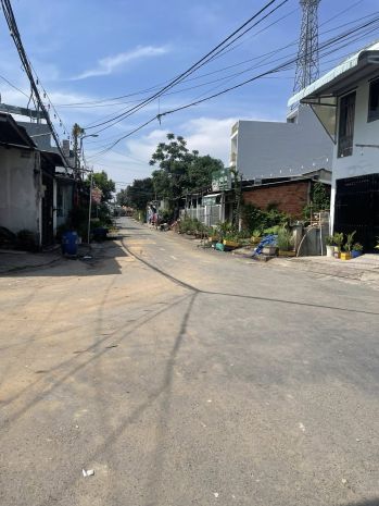 Ban đât măt tiên đương nhưa 6m ngang 5x21m gia 4,5 7135271