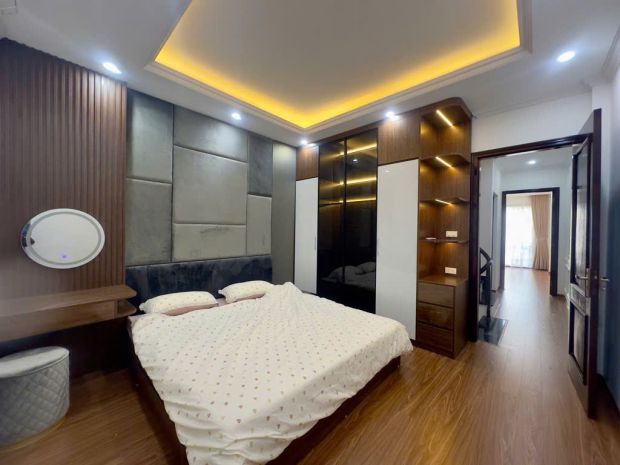 Cần bán nhà xuân la 51m, 6 tầng, thông võ chí công, thông 7135480