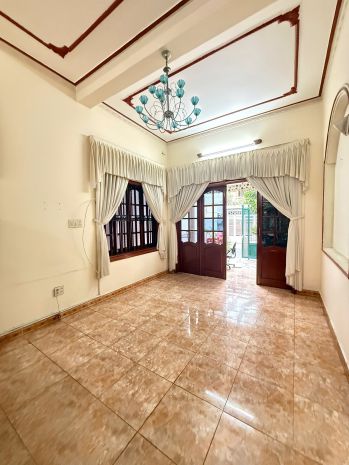 Nhà mặt tiền đường tản viên - khu bàn cờ phước  hoà - trung 7136404