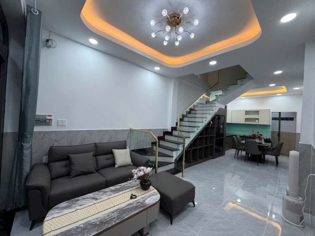 Q7- lô góc thoáng mát view mộng mơ 2 tầng, ngang lớn 6m 7136707