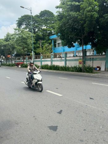 **bán nhà mặt tiền ba vân** phường 14 tân bình 4*14 4 7137488