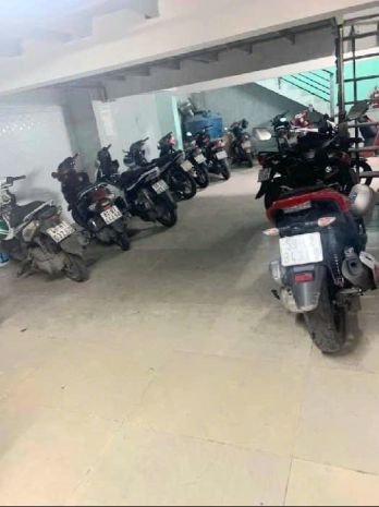 Bán tòa nhà 4 tầng căn hộ dịch vụ 120m2 đường nguyễn thị 7137746