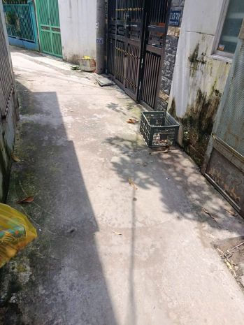 Nhà giá tốt gần đường xe hơi  khu tiện ích đủ đầy -phạm 7137951