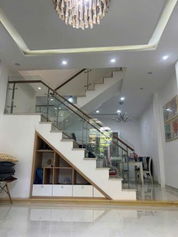 Nhà đẹp 2 tầng - gần biển thanh bình - đường trần cao vân - 7138202