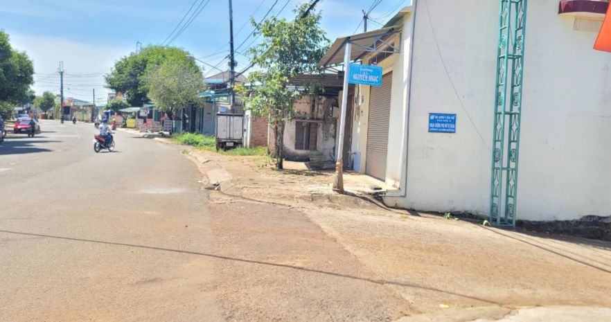 Đất thổ cư 5*34 hẻm chính lê văn hưu lk trường cấp 1 cáp 2 7138284