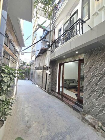 Nhỉnh 6 tỷ, hàng xóm vinhomes riverside 30m2, 5 tầng, ô tô 7138558