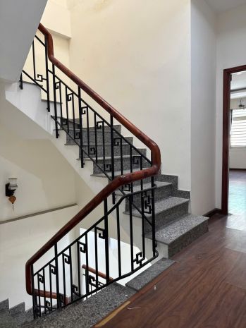 Hotkiệt ô tô tránh chỉ 5.x đồng - sẵn nhà 3 tầng kiên cố 7138930