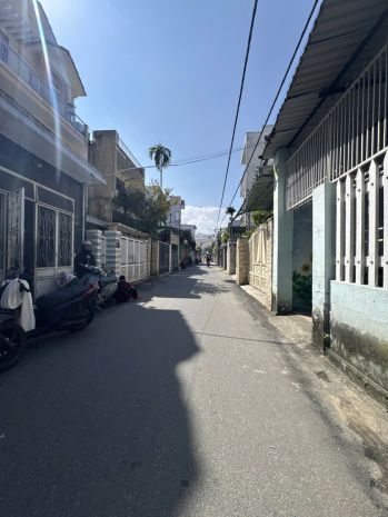 Hotkiệt ô tô tránh chỉ 5.x đồng - sẵn nhà 3 tầng kiên cố 7138931