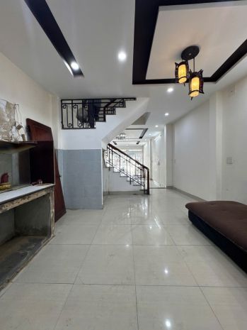 Hotkiệt ô tô tránh chỉ 5.x đồng - sẵn nhà 3 tầng kiên cố 7138932