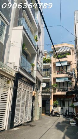 Nhà c4 q1  hẻm xe hơi - nguyễn khắc nhu  đất trung tâm 7139247