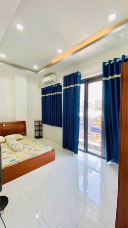 Nhà diện tích khủng hẻm âu dương lân p.chánh hưng p3q8 7142012