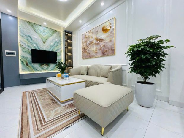 Bán nhà bồ đề long biên,10m oto tránh, ngõ nông,nở hậu,view 7142111