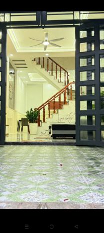 Bán căn nhà shr thiết kế 3 tầng toạ lạc tại tl57 thạnh lộc 7142241