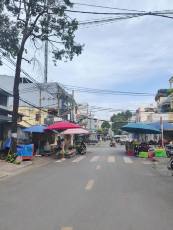 Mặt tiền kd ngang 7x18m - ngay chợ phạm thế hiển quận 8 - 7142726