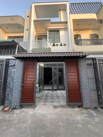 Bán nhà 2 tầng p.biên hòa,shr đường xe tải, gần cầu hóa 7142838