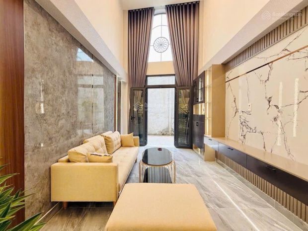 Nhà thật vừa lên sóng  chỉ 140trm2 hxh phạm văn chiêu. 7143424