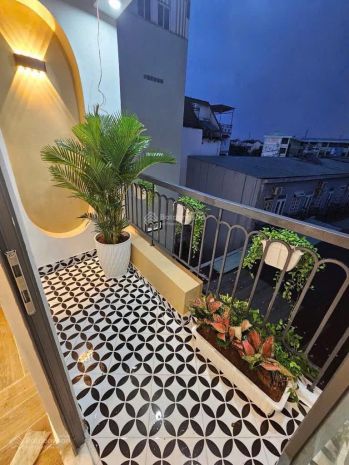 Nhà thật vừa lên sóng  chỉ 140trm2 hxh phạm văn chiêu. 7143425