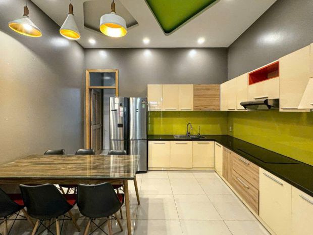 Bán nhà mới 3 tầng-quận 12-giáp tân bình- hẻm xe hơi 7143540