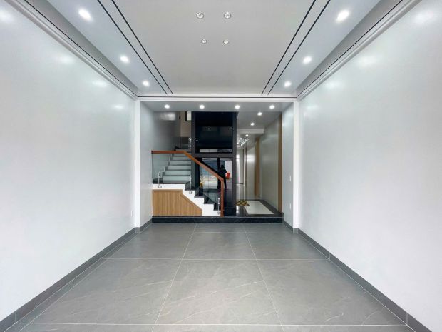 Cần bán nhà mới 5 tầng có thang máy  tuyến 2 lê hồng phong 7143632