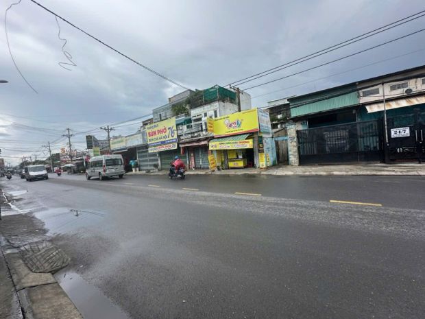 Ban nha măt tiên 1700m2 gia 57 ty đương phan văn đôi 7144620