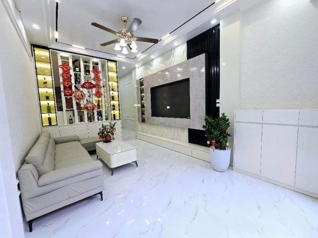 Bán nhà xuân đỉnh 41 m 5 tầng nhỉnh 13 tỷ 7145029