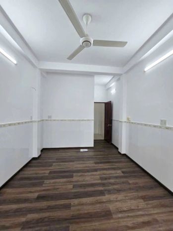 Nhà 3 tầng mặt tiền kd đường tạ quang bửu p. chánh hưng 7146980