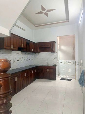 Nhà 3 tầng mặt tiền kd đường tạ quang bửu p. chánh hưng 7146982