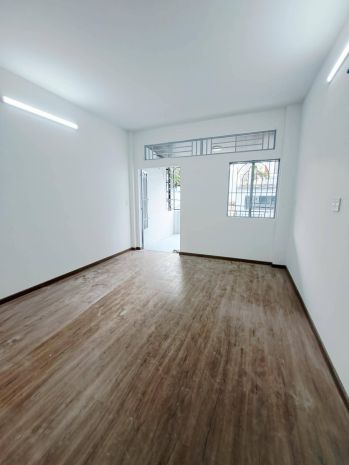 Gần aeon tân phú - hxh 6m 1 trục  nhà  2 tầng đúc mới 100 7147456