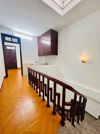 Bán nhà đào tấn 36m x5 tầng 10,5 tỷ-ngõ ba gác,20m ô tô 7147660