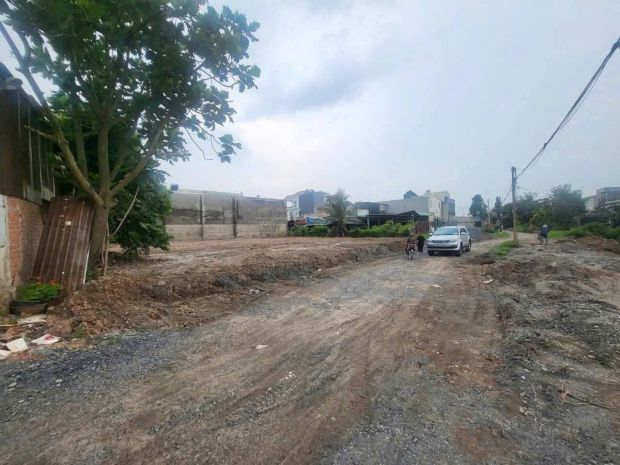 Ccg siêu phẩm đất mặt tiền kênh tiêu  xuân thới đông, hóc 7148617