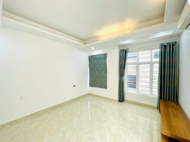 Bán nhà 4 tầng lô góc trung tâm lạch tray  nguyễn văn 7149784