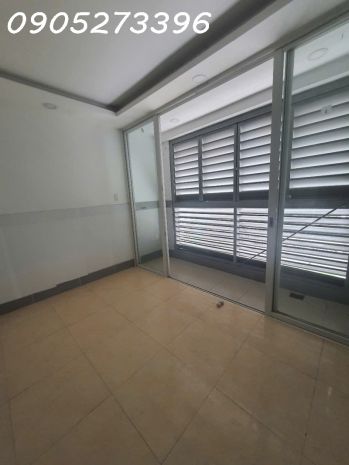 Xe hơi đậu sát nhà 3.6 tỷ dt 30m2. - trệt, 1 lửng, 2pn nhà 7151578